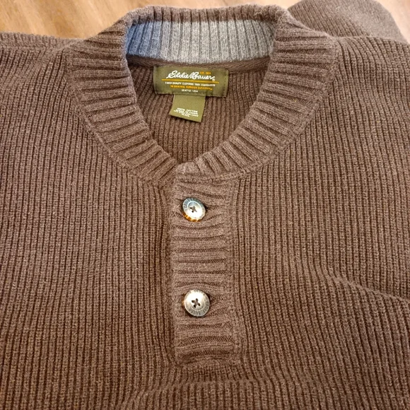 Vintage Eddie Bauer cotton, neutral ribbed, half button sweater. XXL - Picture 5 of 7